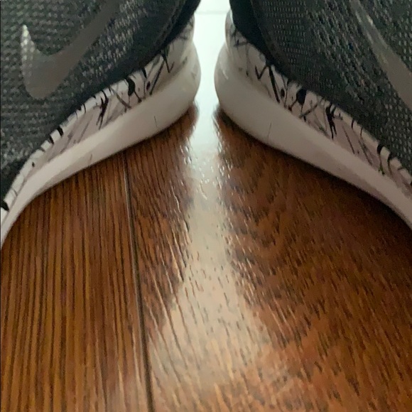 Nike Sneakers - Picture 14 of 15